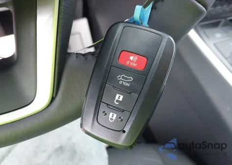 2025 Toyota Rav4 Hybrid Xle from USA, damaged, VIN 4T3RWRFV9SU188545